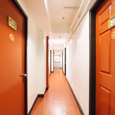 Reddoorz At Nirvana Pension House Bacolod Exterior foto