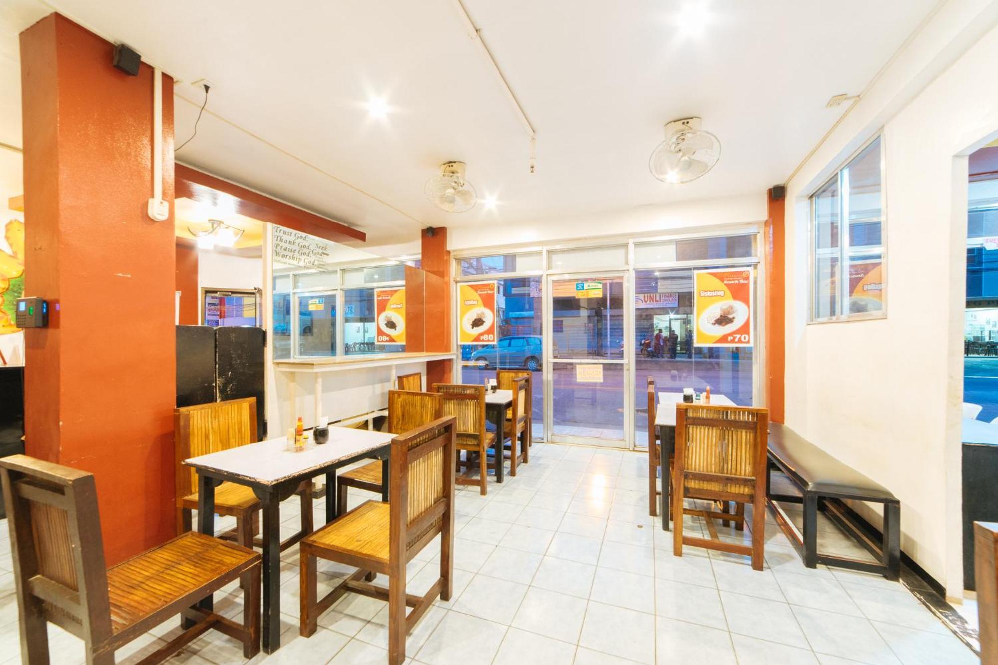 Reddoorz At Nirvana Pension House Bacolod Exterior foto