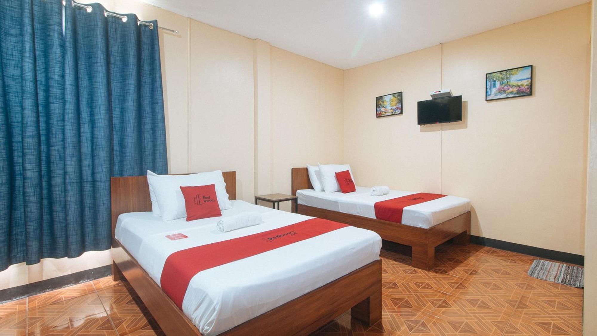 Reddoorz At Nirvana Pension House Bacolod Exterior foto
