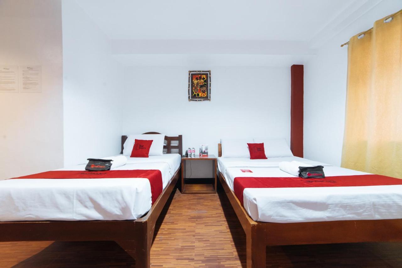 Reddoorz At Nirvana Pension House Bacolod Exterior foto